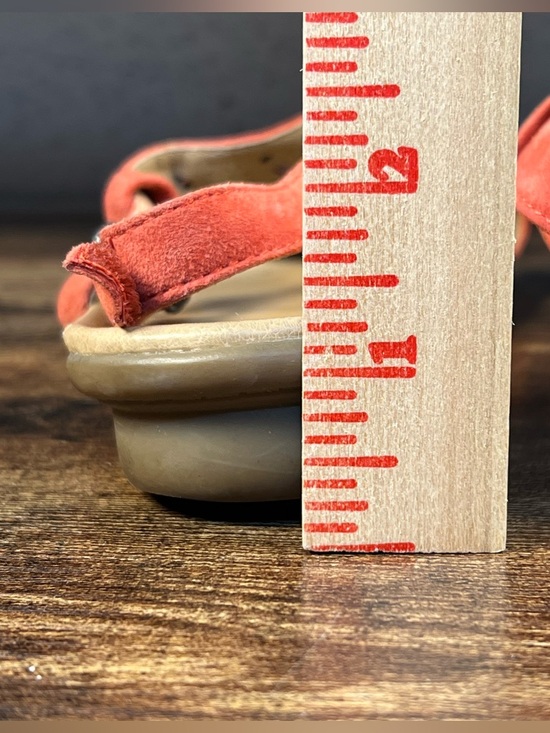 Naturalizer Sandals Leather T Strap Adjustable Hook & Loop Cutout Windham 8 - Picture 14 of 14